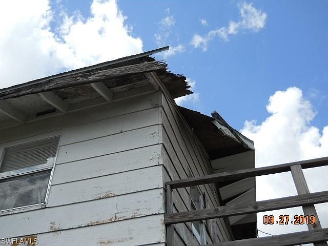 2nd image of 3217 11th St SW