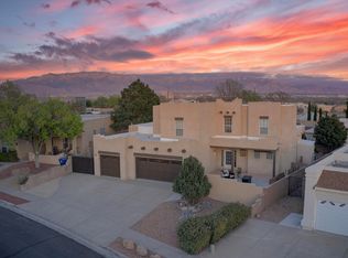 8402 Rancho Ventoso Ct NW, Albuquerque, NM 87120