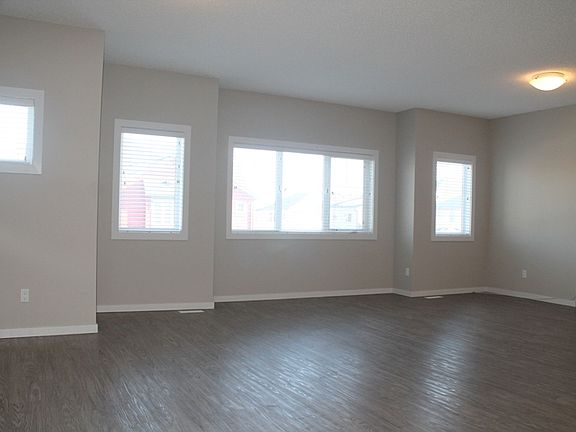 5th image of 3940 Claxton Loop SW #A