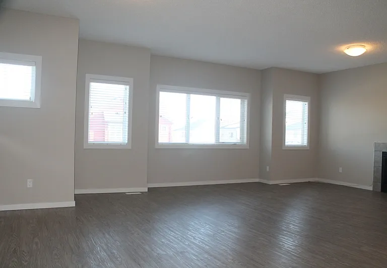 3940 Claxton Loop SW #A — Photo 5