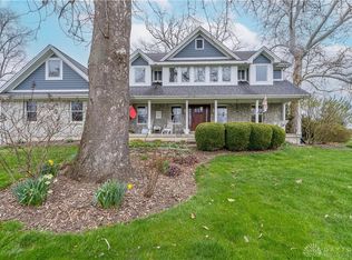 8199 Wind Dancer Dr, Germantown, OH 45327