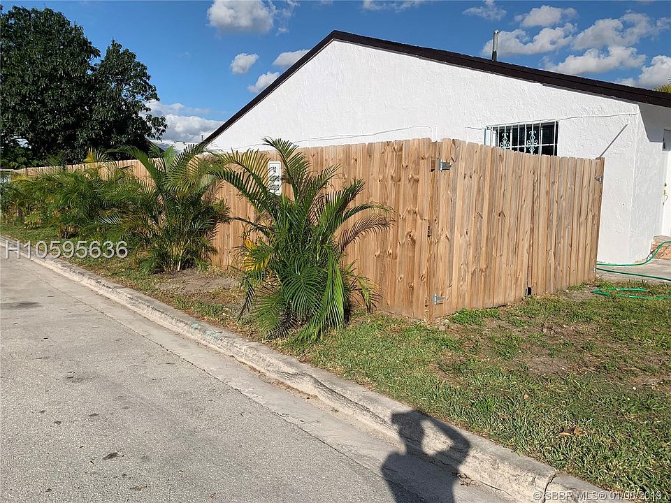 1st image of 18627 NW 45th Ave