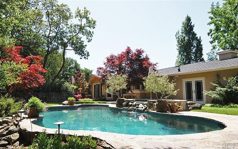 1st image of 4001 Pepperwood Ct