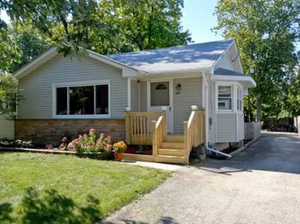 1309 5th St, Montgomery, IL 60538