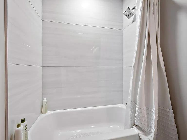 8213 Stags Leap Trl — Photo 12