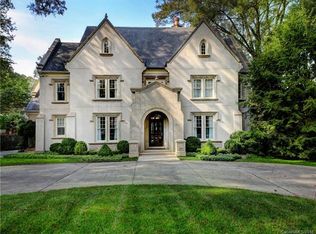 1542 Queens Rd W, Charlotte, NC 28207