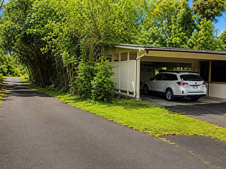 1172 W Kawailani St #2 — Photo 6
