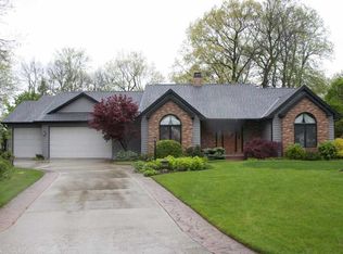 28829 Westwynd Dr, Elkhart, IN 46516