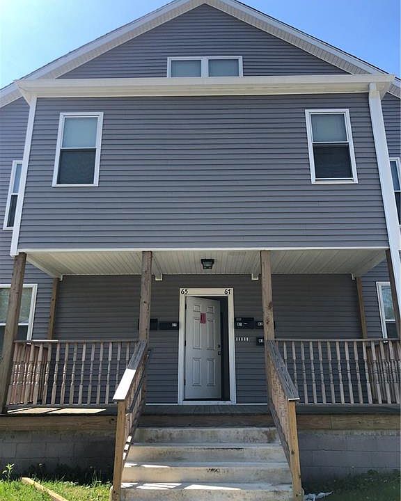 1st image of 65 Charlotte St #67