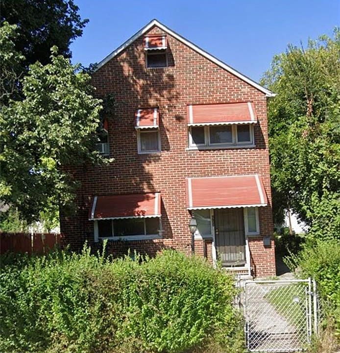 1st image of 2724 Woodhill Rd