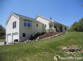15 Alexander Dr, Windham, ME 04062
