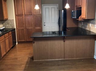 751 N Rupple Rd, Fayetteville, AR 72704