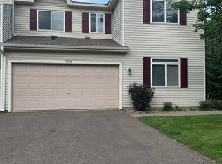 9156 Comstock Ln N, Maple Grove, MN 55311