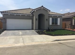 460 Joya Dr, Madera, CA 93637