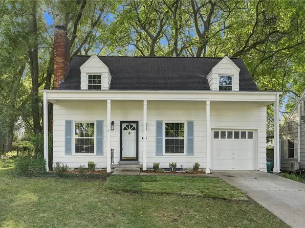5612 Birch St, Roeland Park, KS 66205