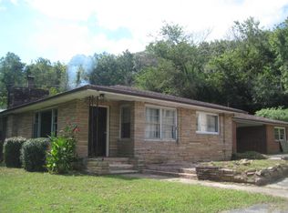 708 Tri County Blvd, Oliver Springs, TN 37840