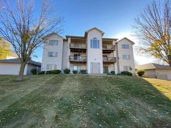 2875 Coral Ct APT 104, Coralville, IA 52241