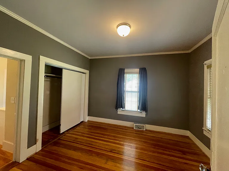 116 School St — Photo 3