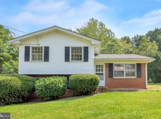 300 Berry St, Orange, VA