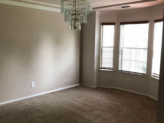 5th image of 7387 N Sierra Vista Ave