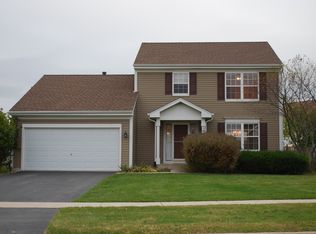 1412 Denver Dr, Minooka, IL 60447