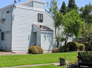 242 Courtyards E #242, Windsor, CA 95492