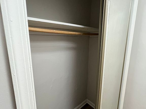 3rd image of 37 Duncan Ave #47-44