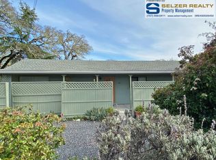701 Vichy Hills Dr, Ukiah, CA 95482