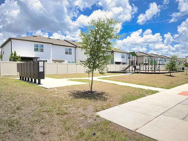 11822 Throttle Pl — Photo 22