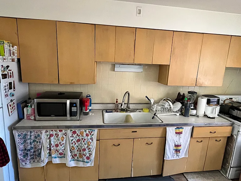 8903 Lamon Ave #2B — Photo 6