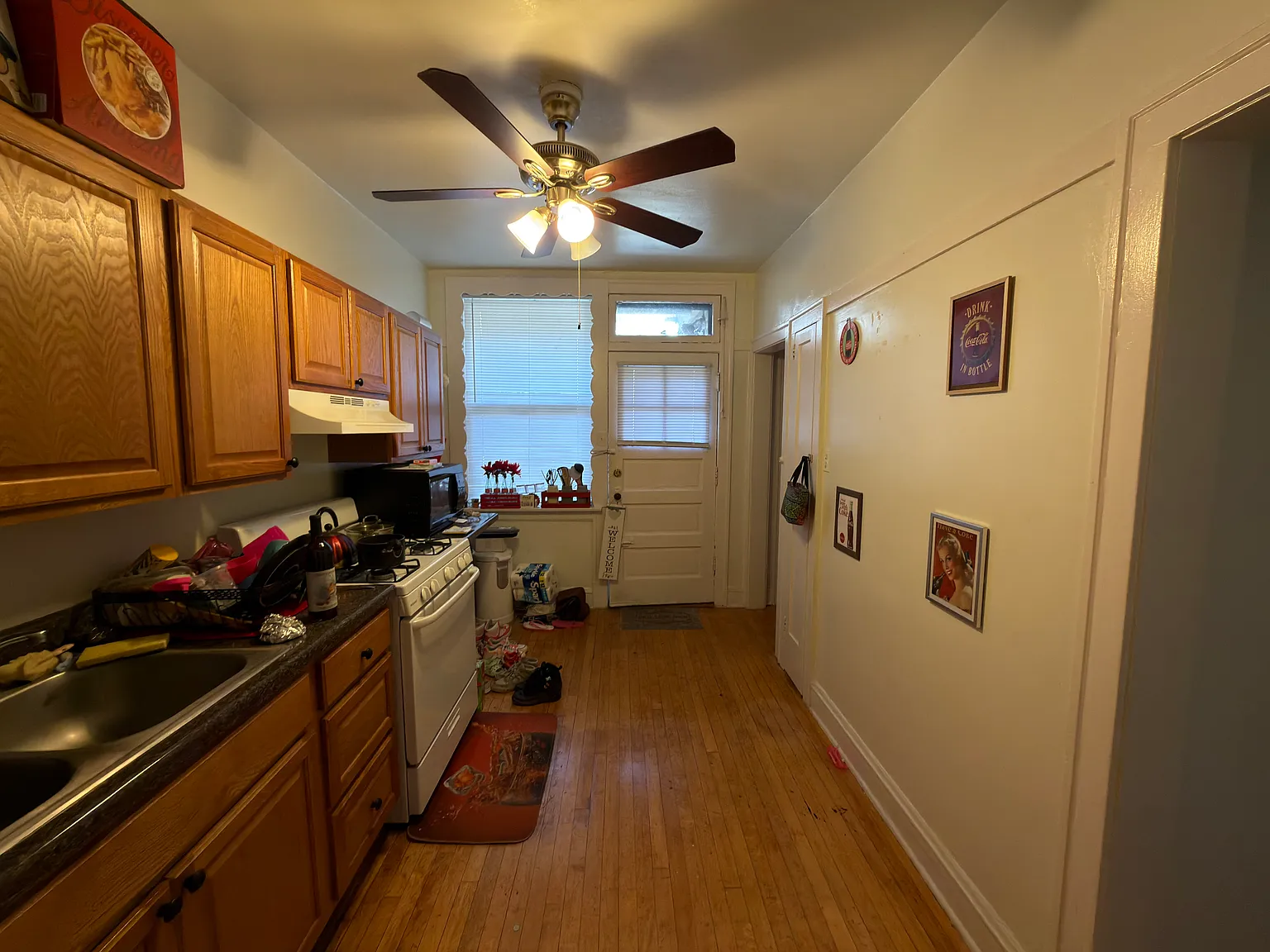 3 bed, $2,200 — Photo 4