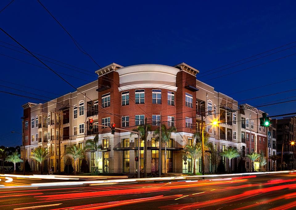 Novus Westshore  Luxury Apartments in Tampa, FL