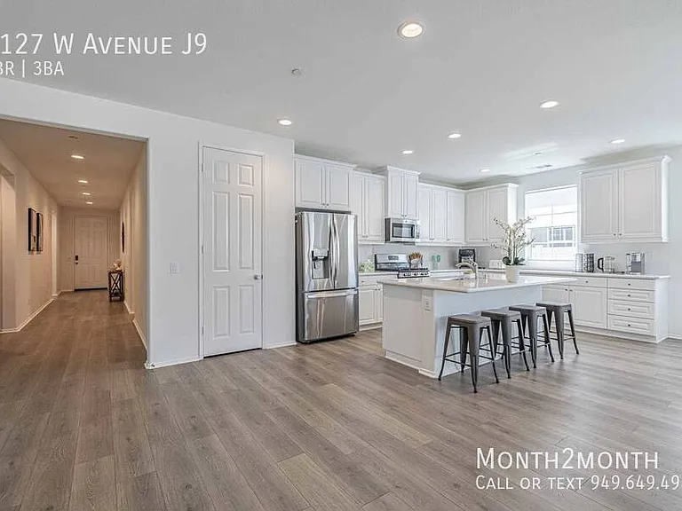 6127 W Avenue J9 — Photo 11