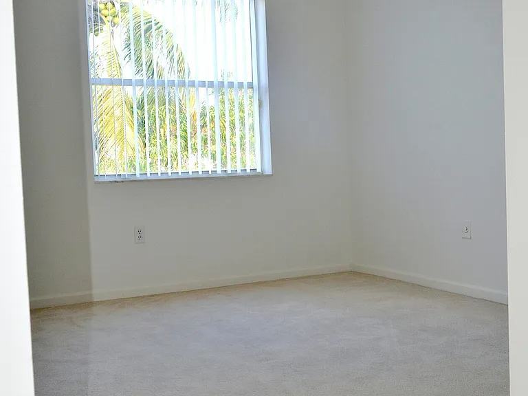 3003 Caffia Way — Photo 17