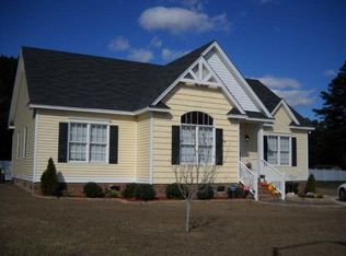 1011 Birchwood Village Dr, Nashville, NC 27856
