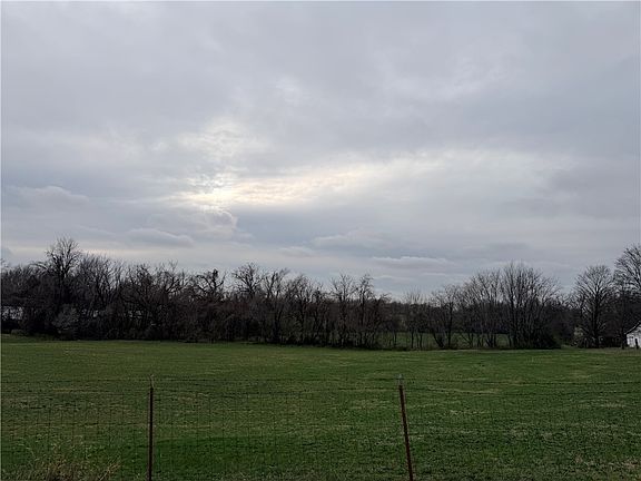 2nd image of /charley St #A