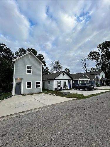 11756 White Cedar St Photo 1