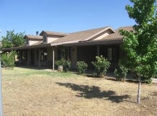 15104 Muscatel St, Hesperia, CA 92345