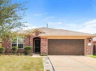 389 Henry St, Alvin, TX 77511