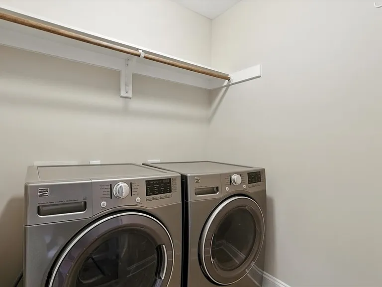 54 Hemlock Green Ln — Photo 26