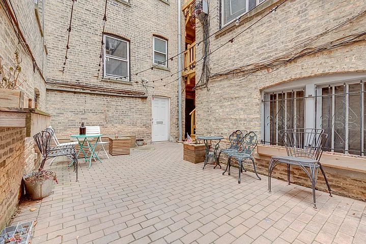 4701-05 N Talman Ave #13 — Photo 9