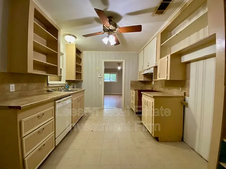 4259 Rightway Ave — Photo 7