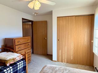 413 Rowley St UNIT 15, Fremont, WI 54940