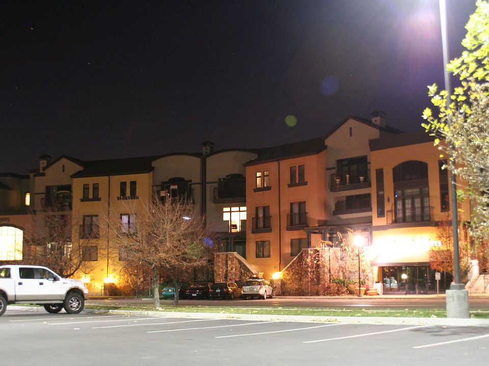 Front side of the Village at Riverwoods complex.