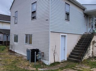 1206 Lewis Ave, Coraopolis, PA 15108