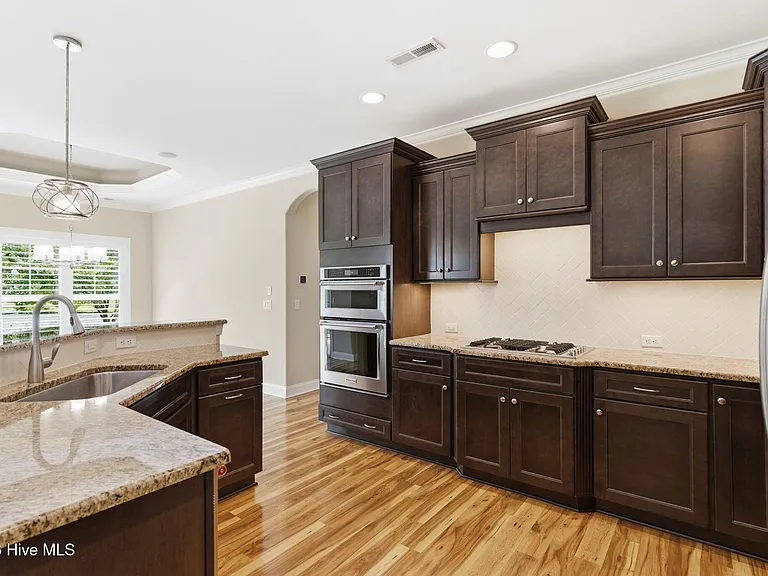 1226 Nightingale Ct — Photo 14