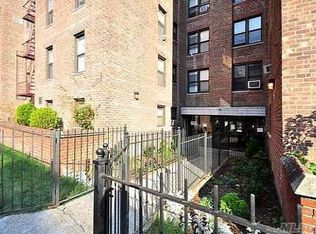 3751 86th St APT 5B, Flushing, NY 11372