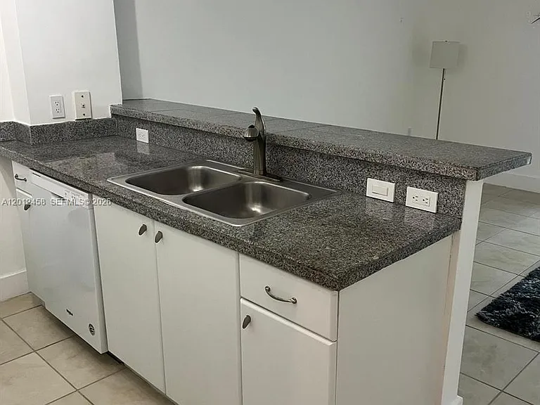 2740 SW 28th Ter #203 — Photo 10