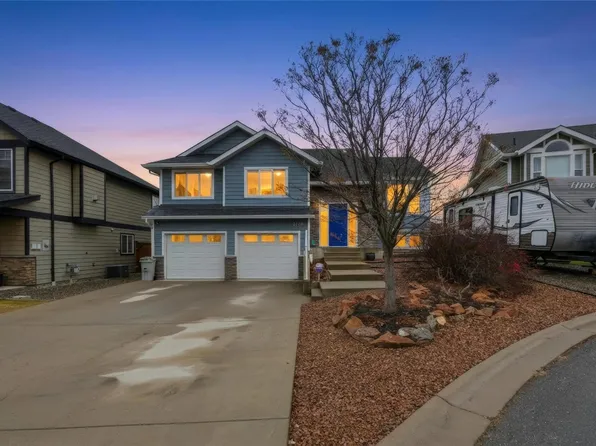 2150 Cantle Pl, Kamloops, BC V2B 0A7