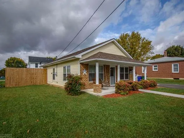 258 Economy St, Christiansburg, VA 24073